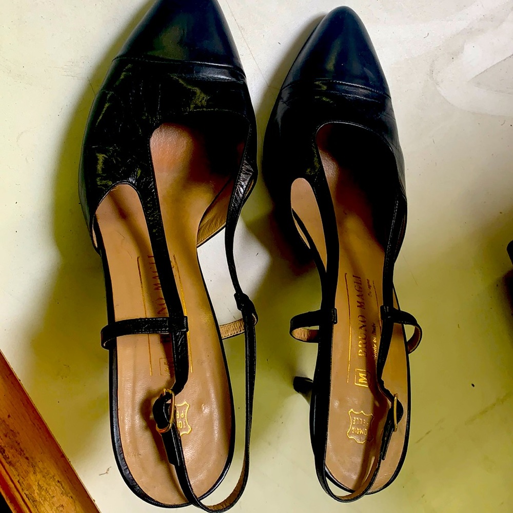 Women’s Bruno Magli Black sling back sz 10